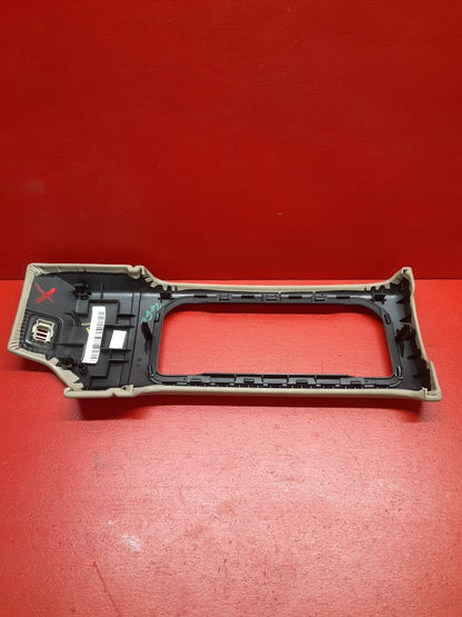 2013-2016 Land Rover Range Rover Center Dash Screen Display Trim Cover LR039393