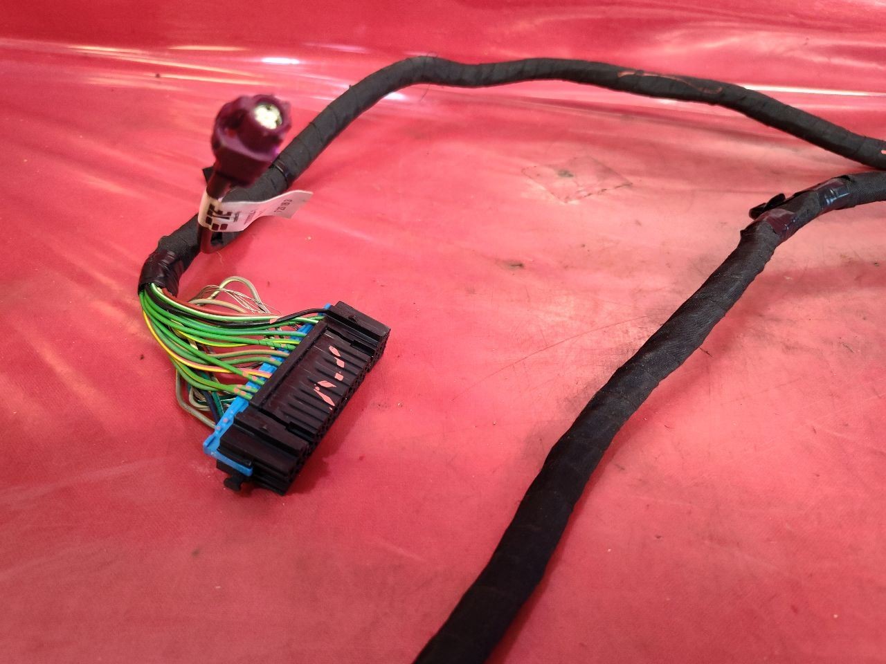 2017 Dodge Durango Blu-Ray Disc DVD Player Jumper Wiring Harness 68158991AC