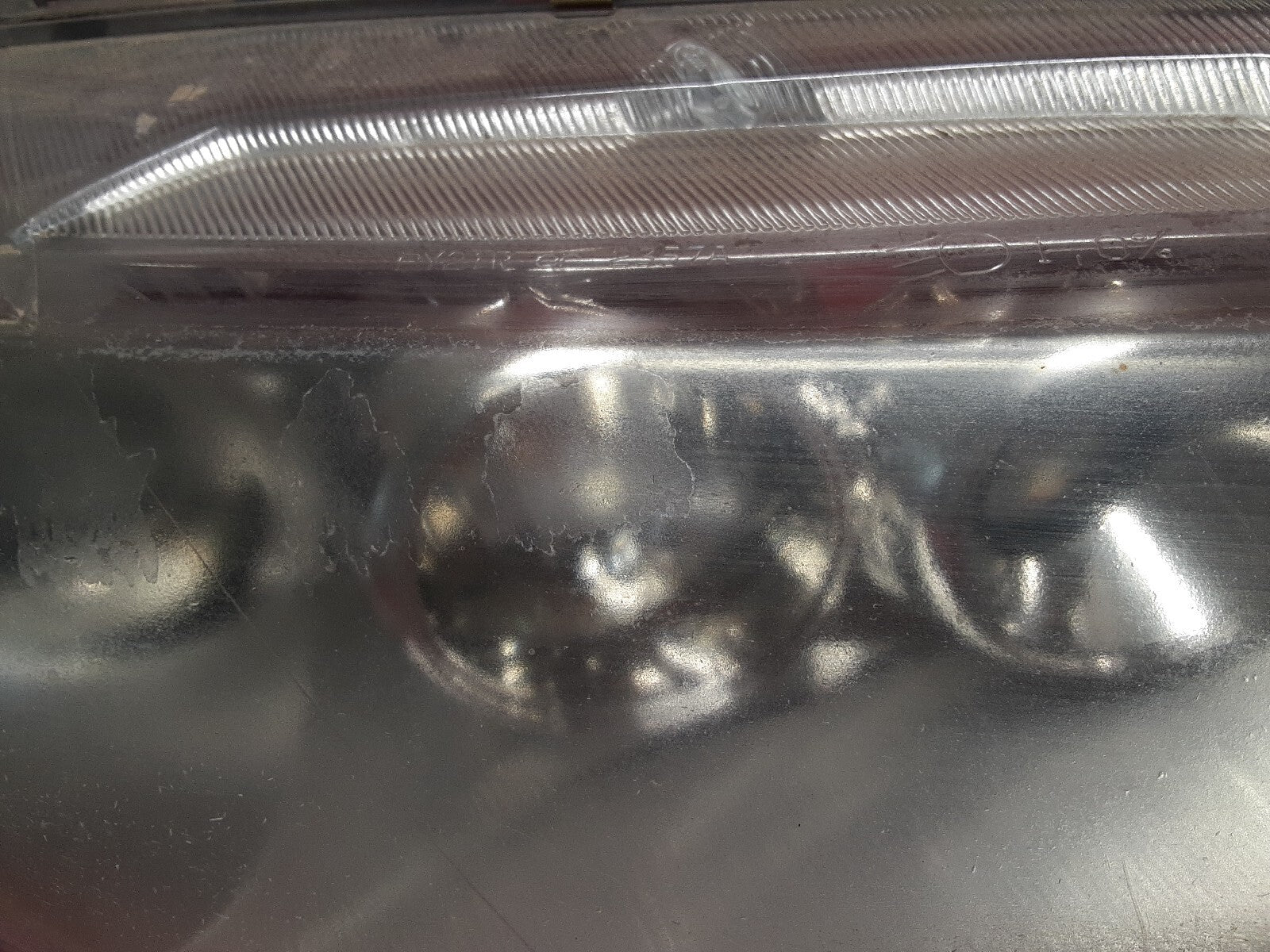 2003 - 2005 Mazda 6 RIGHT PASSENGER Headlight Lamp Assembly GK2A-51-0K0E