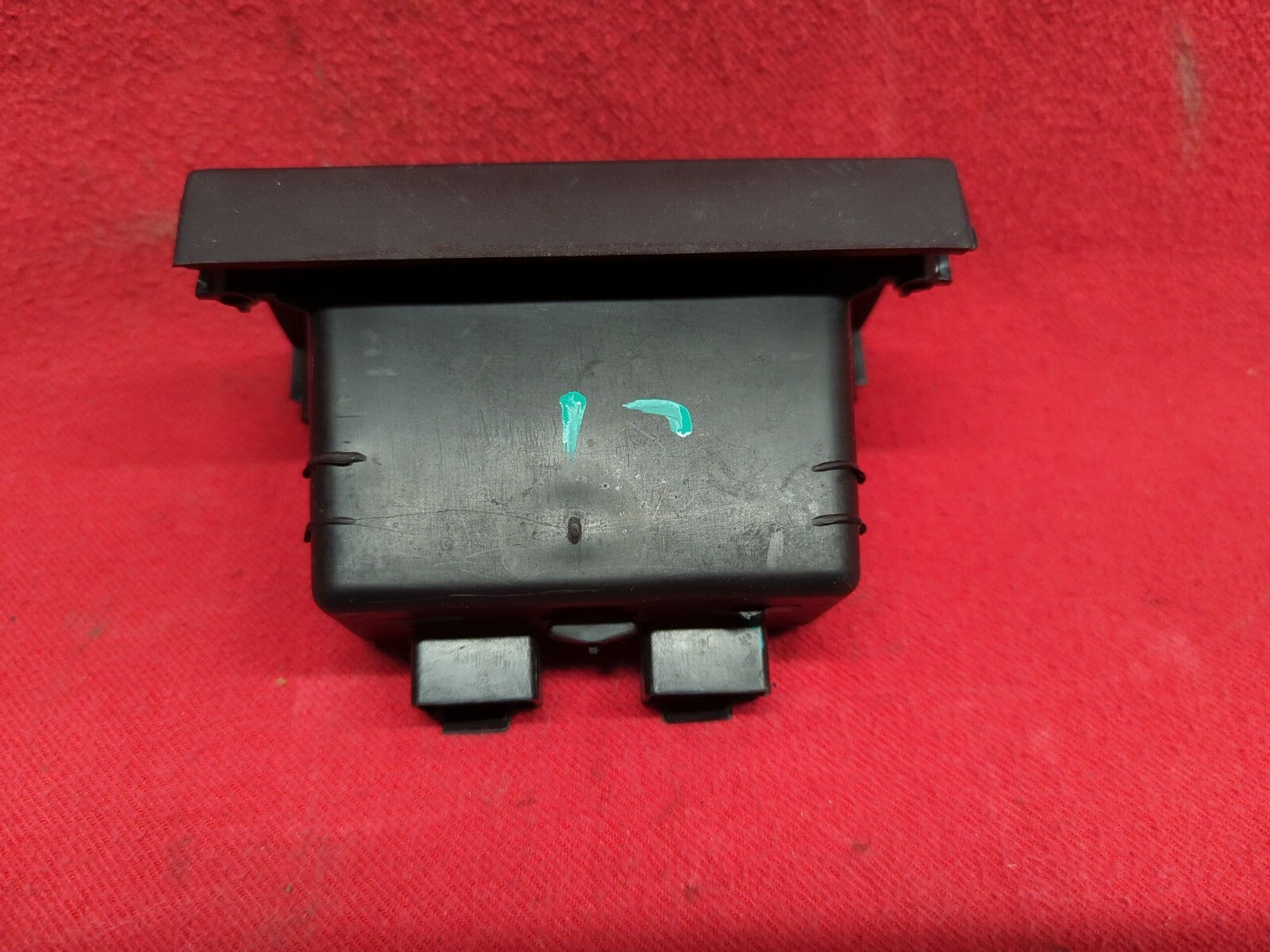 2004 2005 2006 2007 2008 2009 Dodge Durango Climate Bezel Storage Cubby Bin Tray