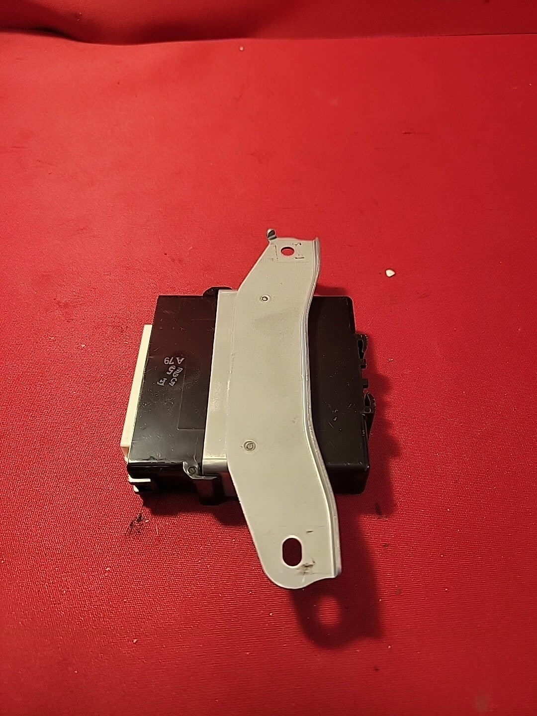 2004 2005 Toyota Prius Anti-Theft Alarm unit Module 8999047020