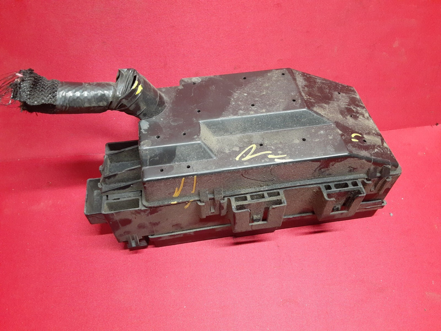 2008 Jeep Commander Grand Cherokee 3.7L V6 Engine Fuse Box Junction Block