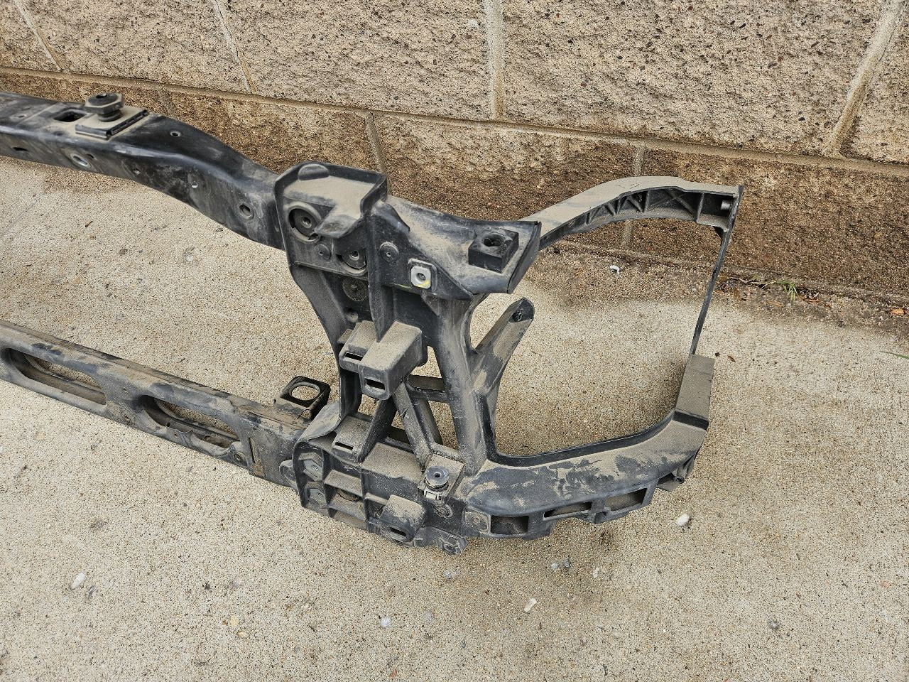 2013-2024 Dodge Ram 1500 Radiator Core Support Closure Panel LOCAL PICKUP ONLY