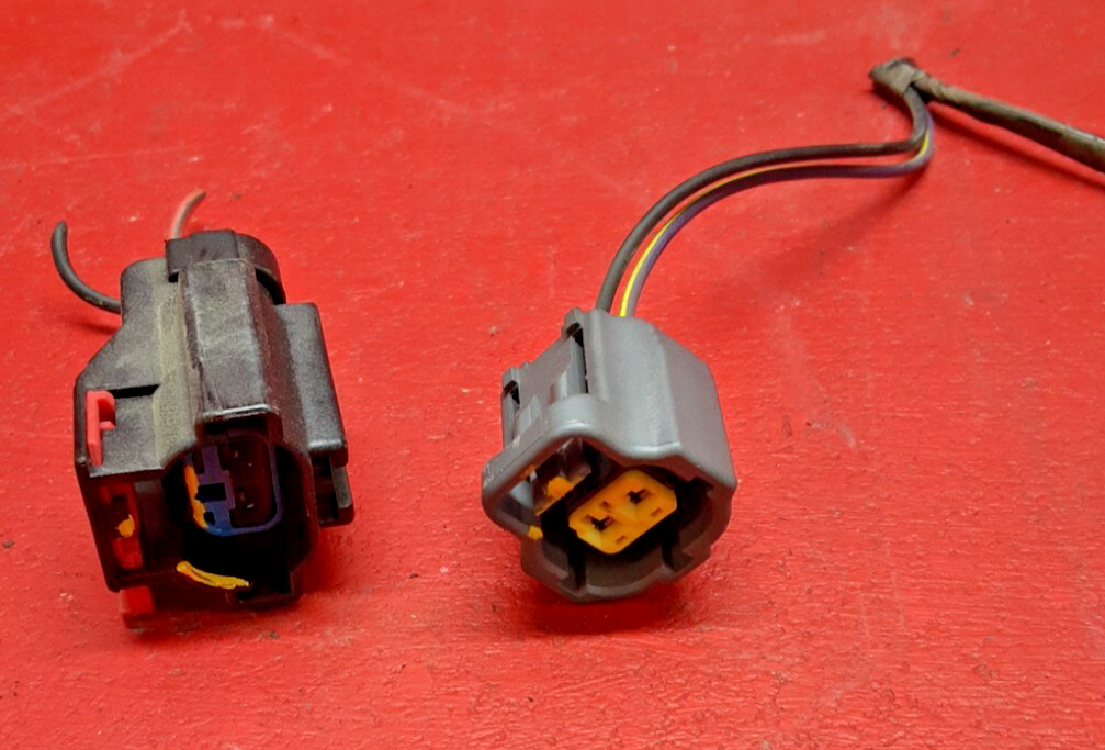 2001 -2004 Jeep Grand Cherokee Liftgate GLASS Lock Latch PIGTAIL 55136740AB