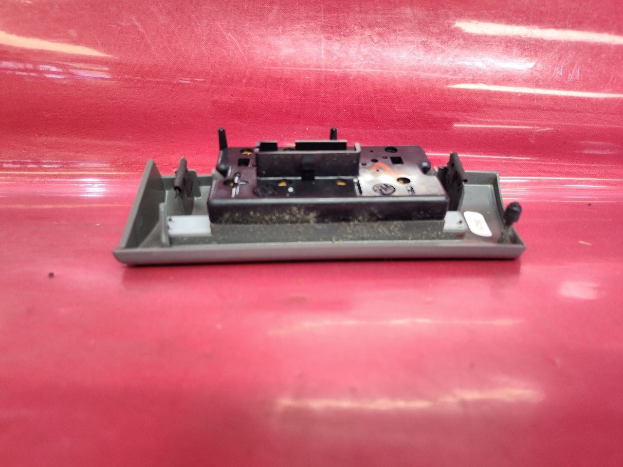 1995-1999 Oldsmobile Aurora Boot Deck Trunk / Fuel Door Release Switch w/ Bezel