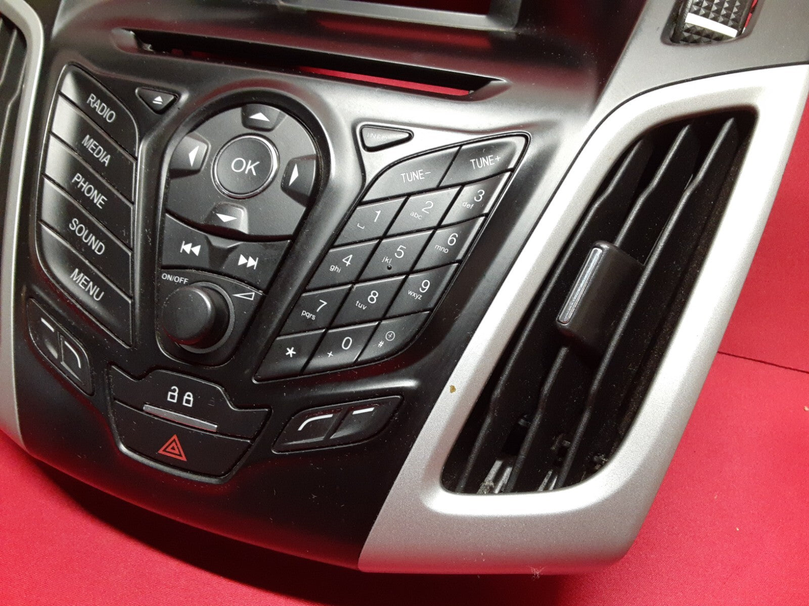 2012 - 2014 Ford Focus Dash Panel Display Radio Control & Bezel DM5T-18K811-LA
