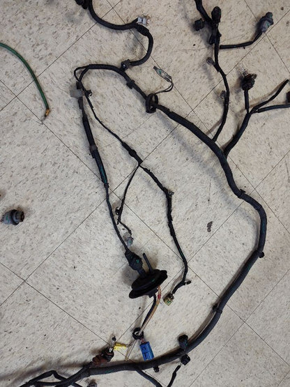 2003 2004 Toyota 4Runner Front End Engine Bay Wiring Harness w/ DAYTIME RUN ONLY