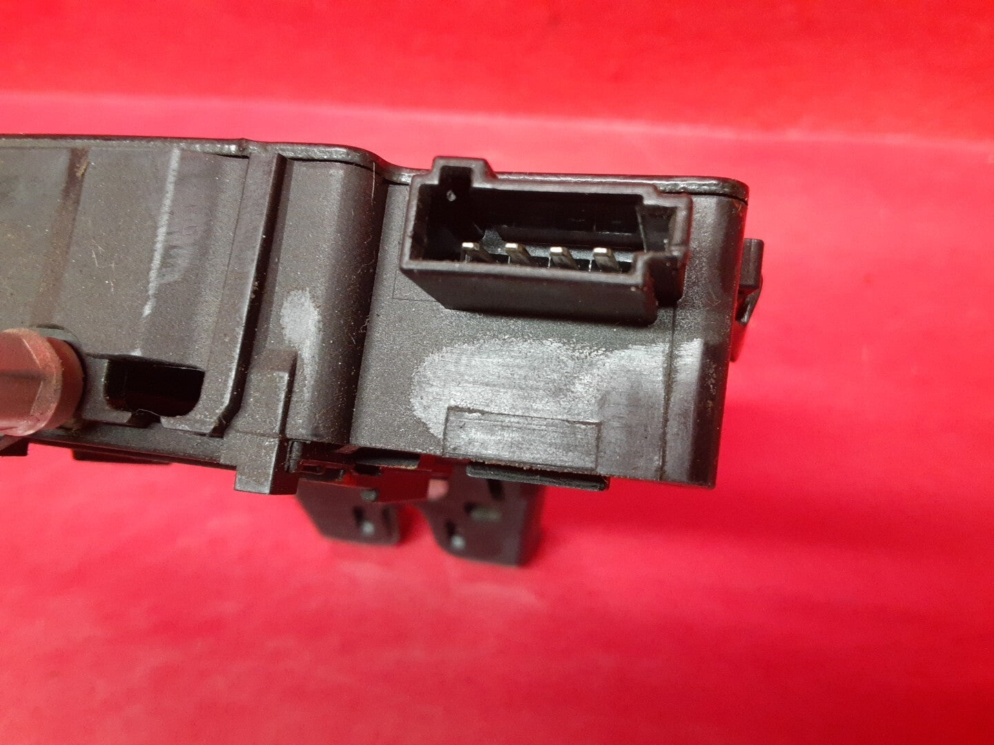 10-24 Chevy Buick GMC Cadillac Trunk Deck Lid Latch Lock Actuator w/ Glow Pull