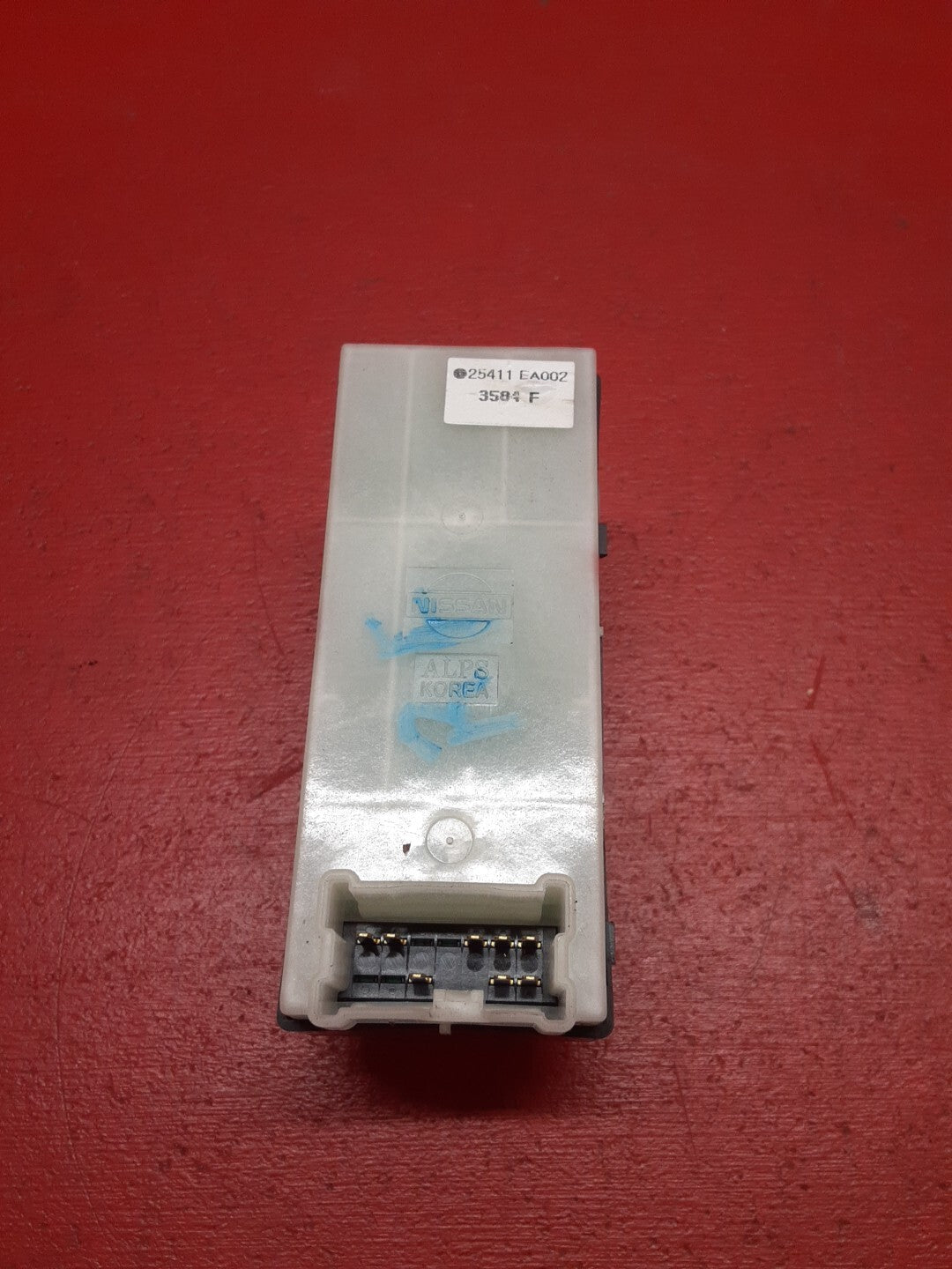 2005 2006 2007 Nissan Pathfinder Xterra Right Font Window Switch 25411-EA002