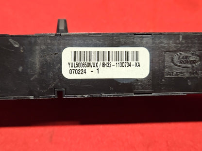 06 - 08 Land Rover Range Rover Sport HSE Dash Hazard / Door Lock Switch Panel
