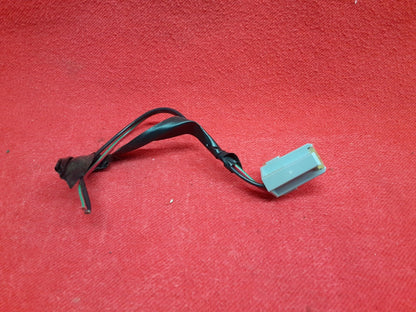 2005 2006 2007 Jeep Grand Cherokee Laredo Climate Bezel LEFT DRIVER 12v PIGTAIL