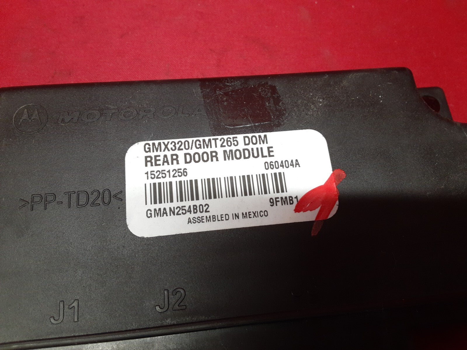 2006 2007 Cadillac CTS REAR Left or Right Door Lock Control Module 15251256