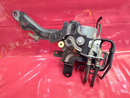 2015 Subaru Legacy & Outback Anti Lock Brake ABS Pump Module w/ Eyesight