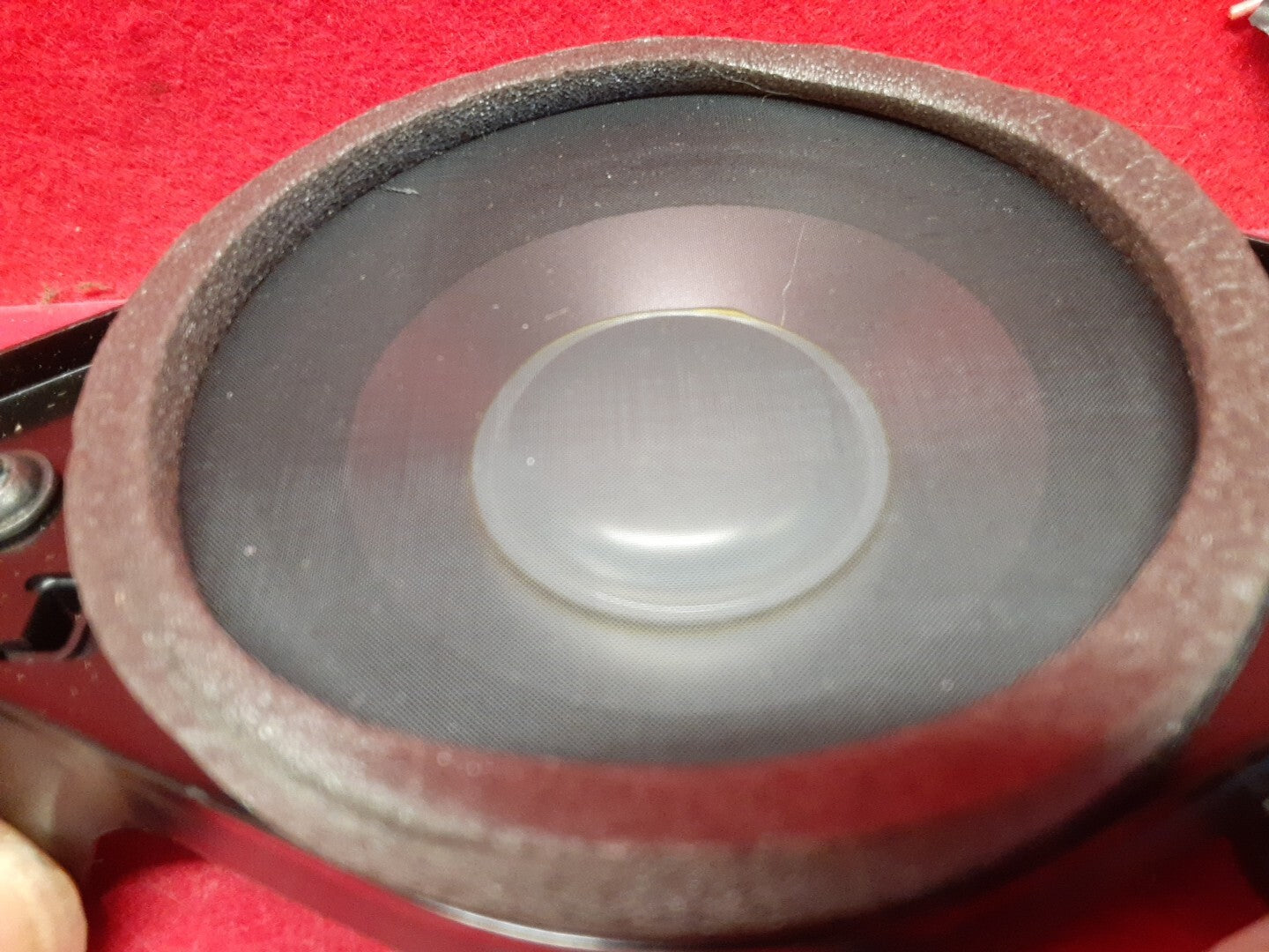 2011 - 2015 Kia Sorento JBL Infinity RIGHT REAR Quarter Speaker 96390-2P500