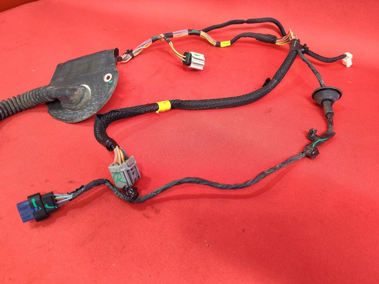2016 2017 Dodge Ram LEFT DRIVER REAR Door Wiring Harness w/ Power Locking