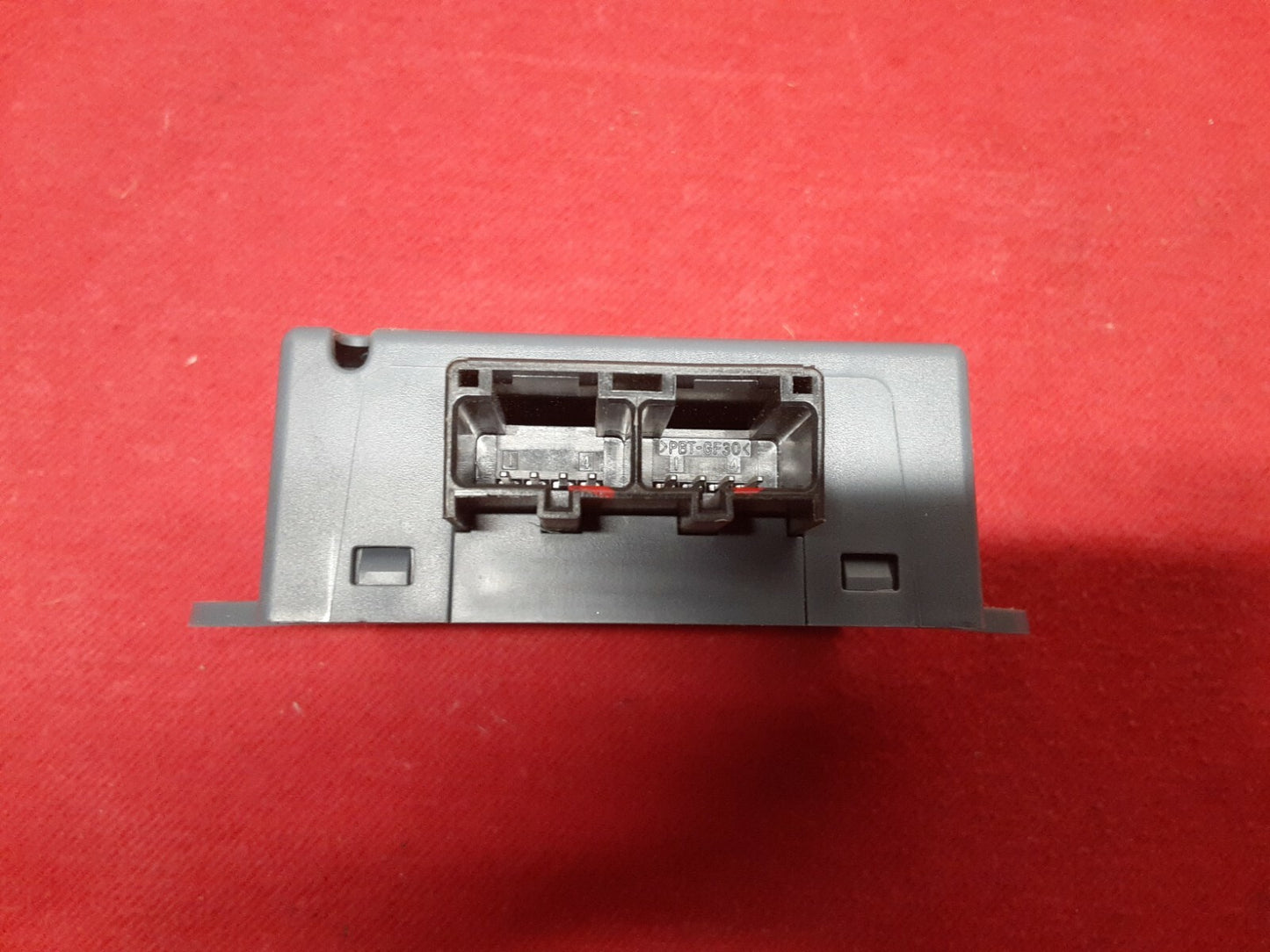 2003 Ford F-150 F150 King Ranch XLT Seat Belt Occupancy Control Unit Module
