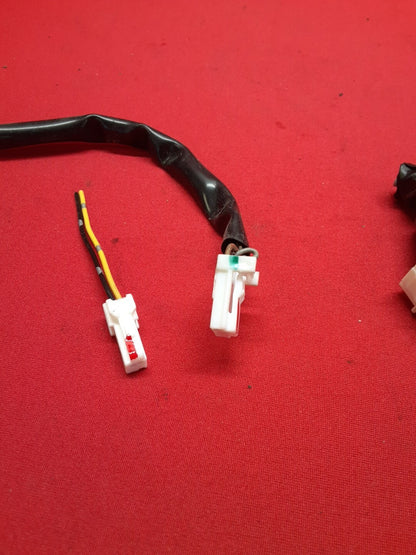 2006 Nissan Xterra Ignition Lock Cylinder Assembly PIGTAILS K9810-ZP33C