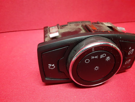 2012 - 2018 Ford Focus Headlight Lamp Switch w/ Auto Lamps CM5T-13A024-BB
