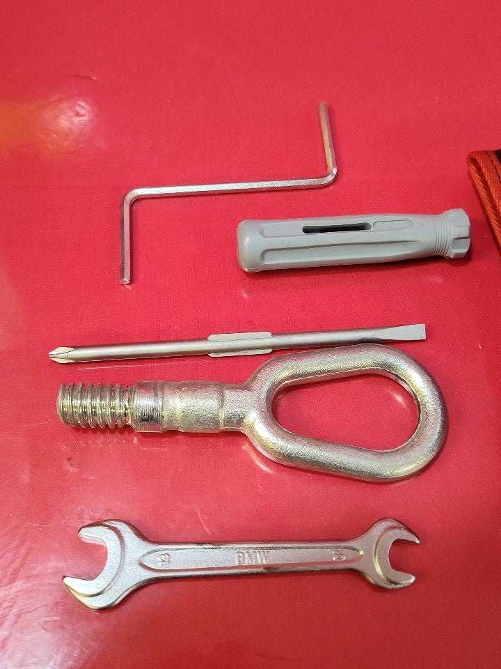 2002-2008 Mini Cooper Base / S Tow Hook Tow Eye Eyelet & Tool Set w/ Bag