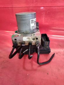 2016-2018 Kia Sorento AWD Basic Feature Anti-Lock Brake ABS Pump - 81k Miles
