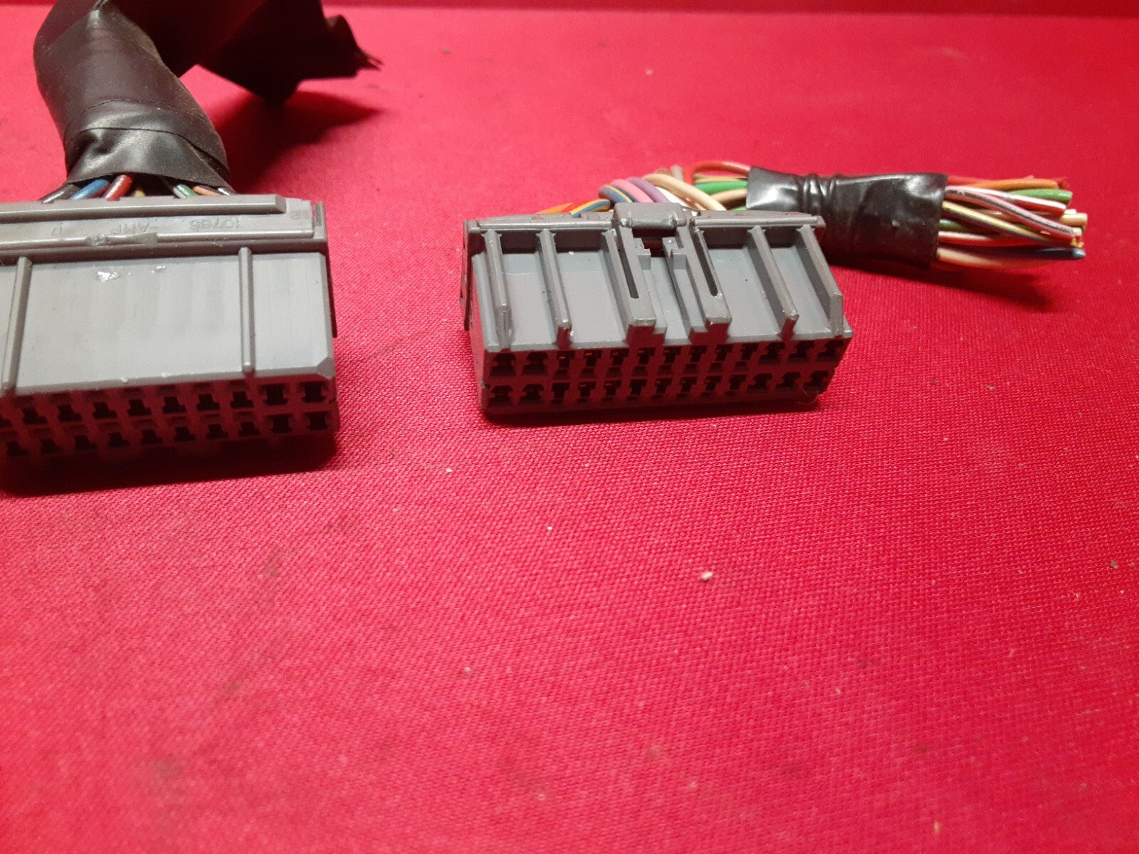 1992 1993 Lexus ES300 3.0L V6 Engine Control Module ECM ECU 89661-33191 PIGTAILS