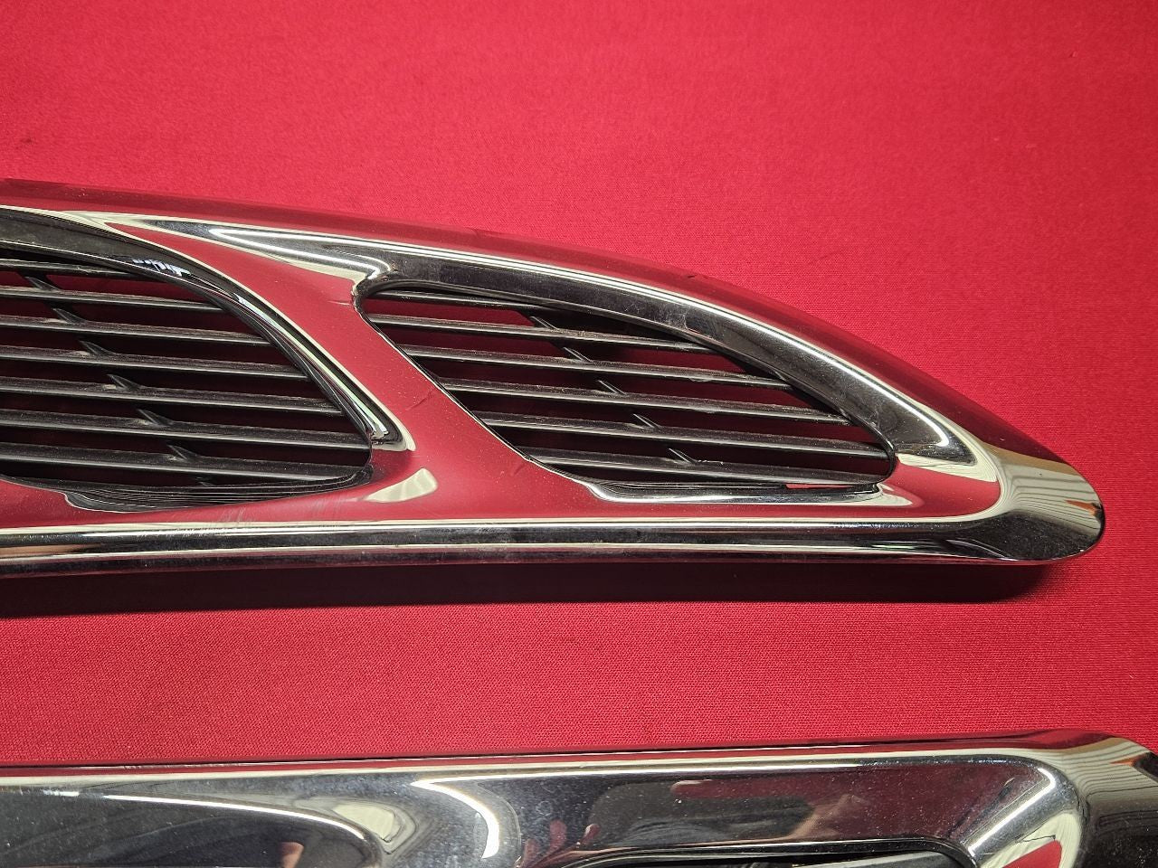 2011-2017 Infiniti QX56 QX80 Right Left Fender Chrome Duct Vent Grille Trim Set
