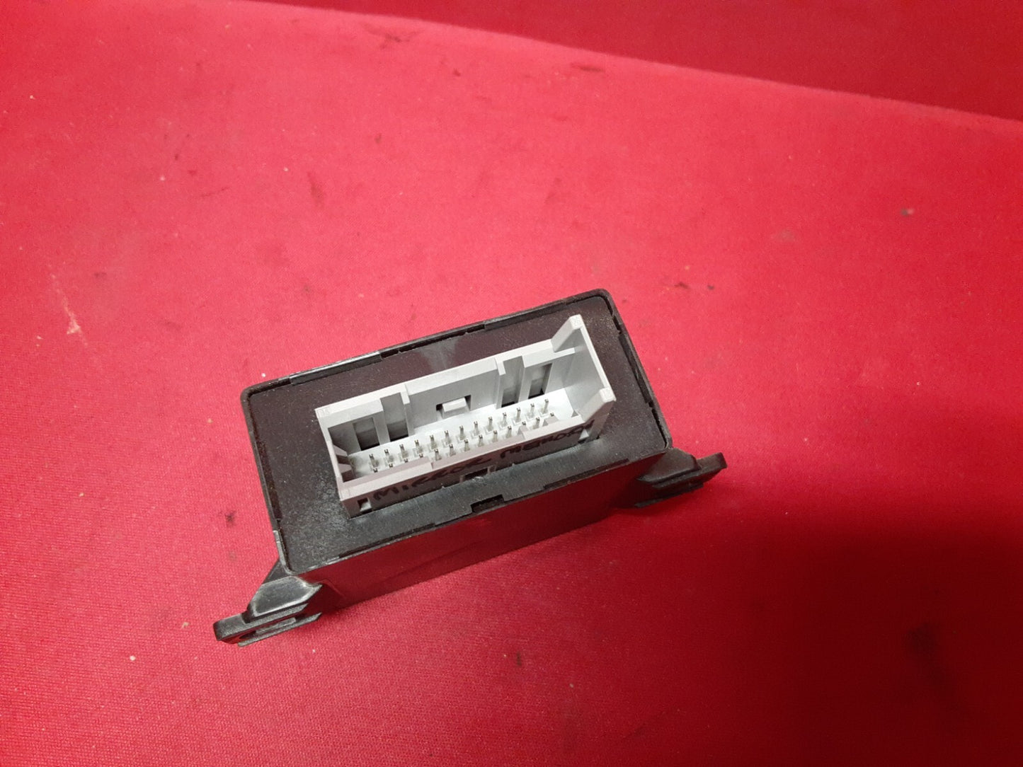 2000 - 2005 Audi Mirror Memory Control Module Unit 4A0-907-445-A