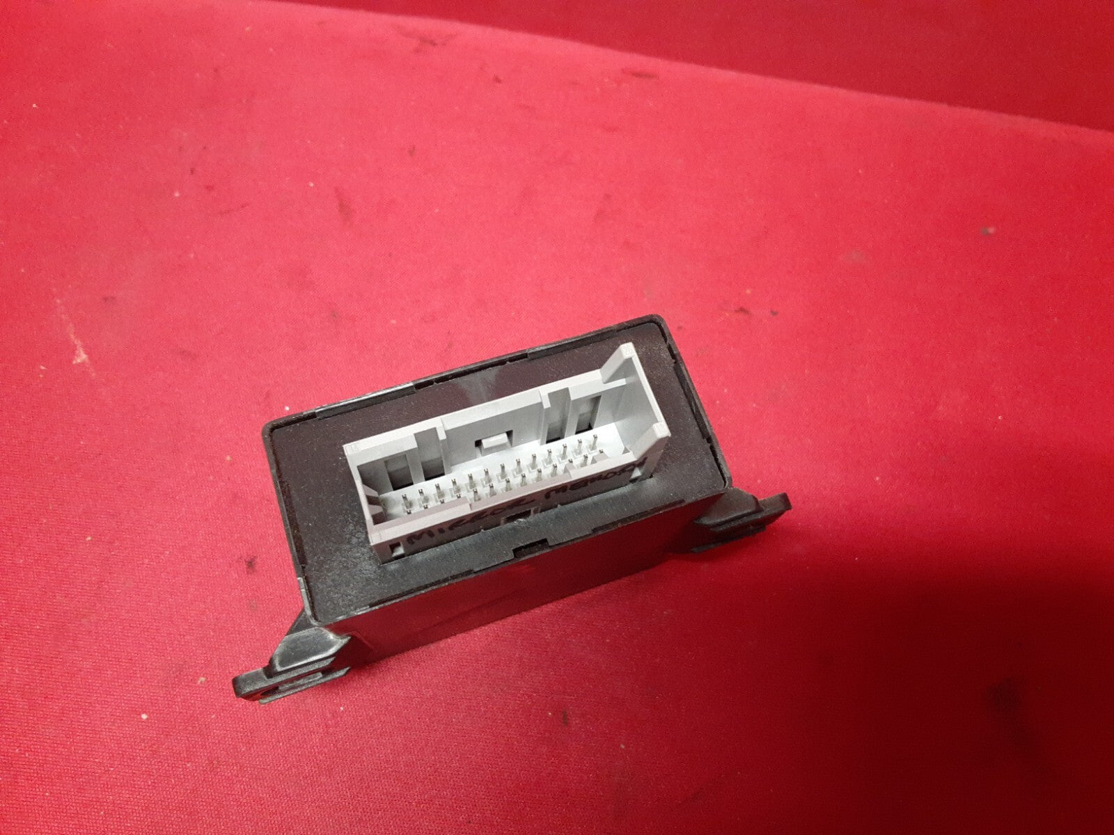 2000 - 2005 Audi Mirror Memory Control Module Unit 4A0-907-445-A