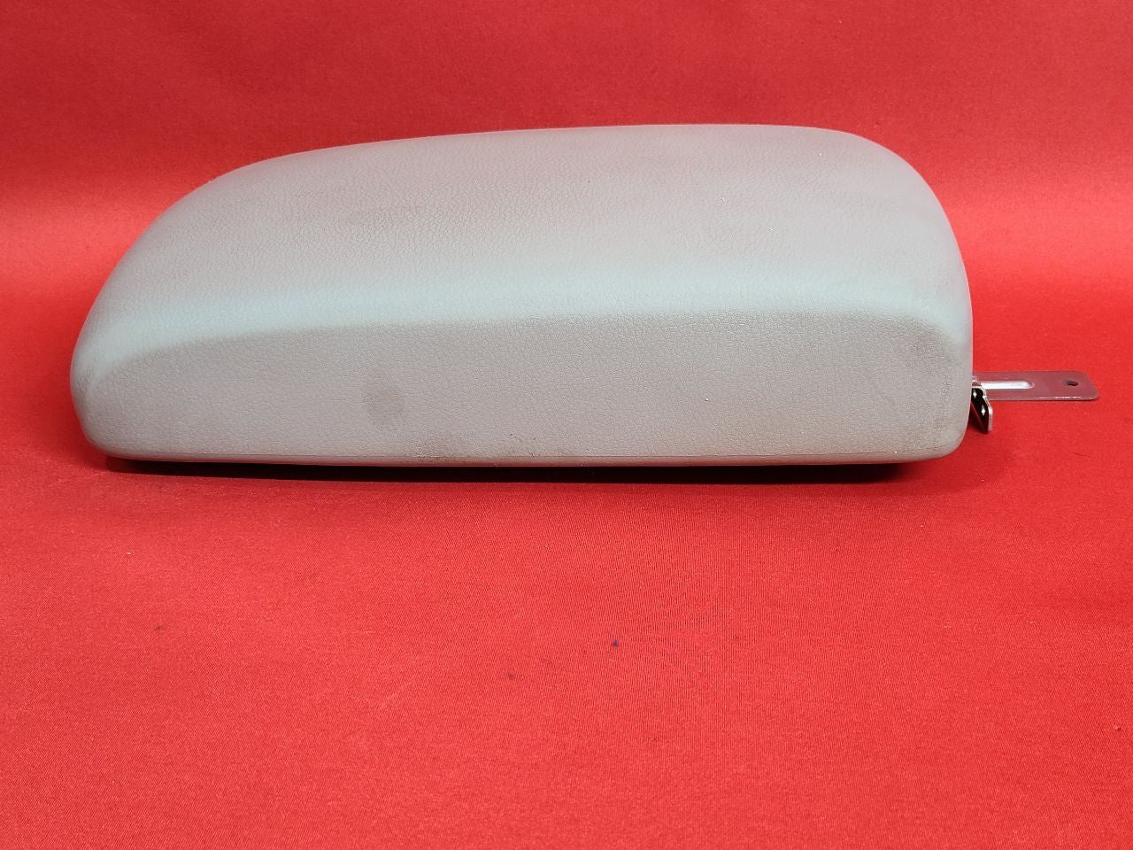 2006-2014 Subaru Tribeca Center Console Arm Rest Lid GREY 92115-XA00A-MV