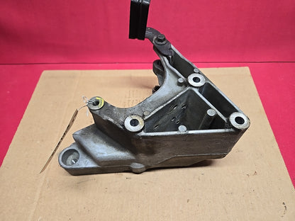 1996 - 2014 Chevrolet GMC Oldsmobile V6 Drive Belt / Alternator Bracket 10236997