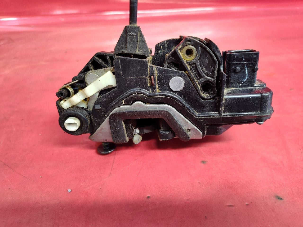 2007-2017 GMC Chevrolet Buick REAR RIGHT PASSENGER Door Latch Lock Actuator