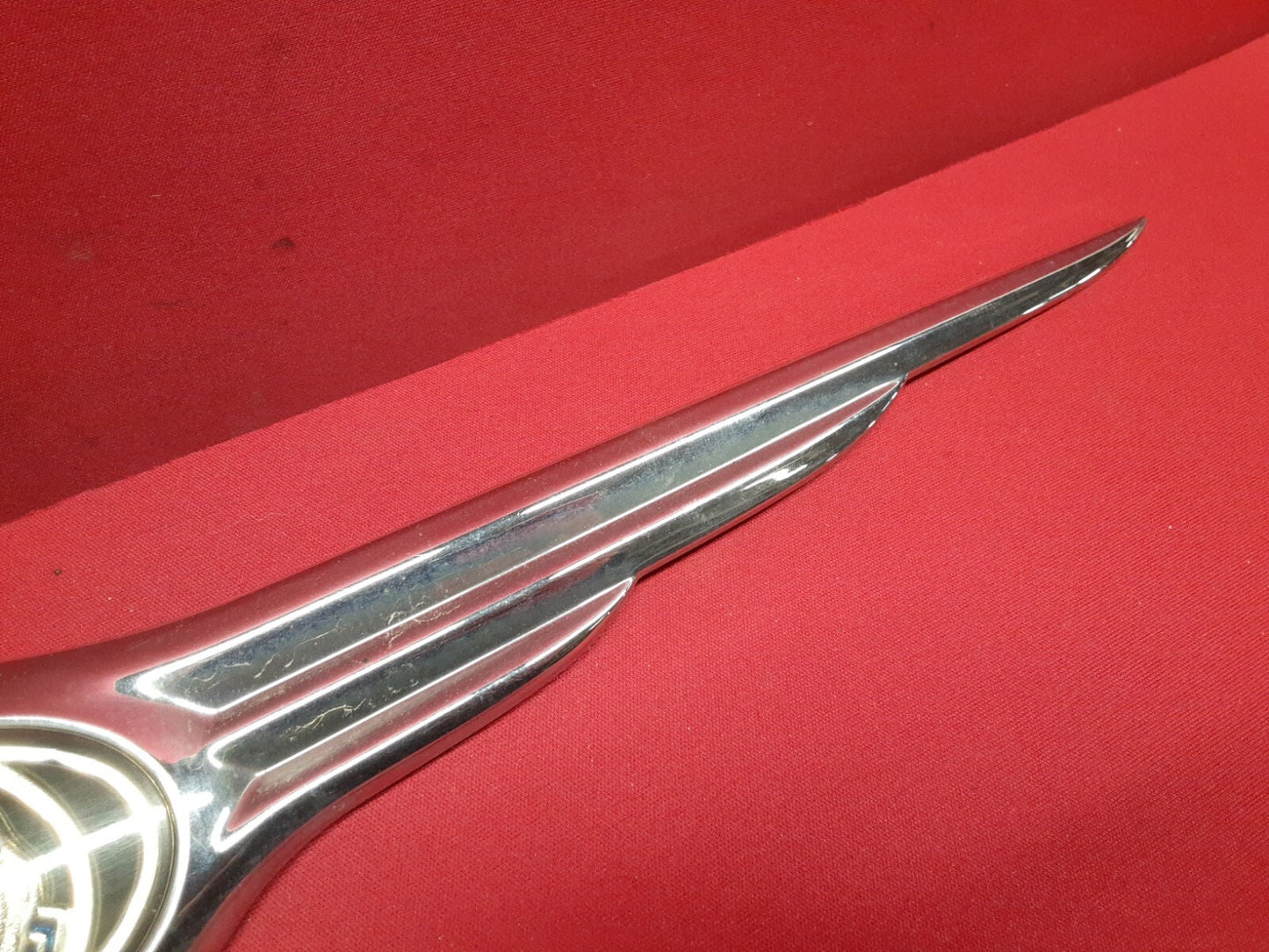 2008 - 2010 Chrysler 300 Touring REAR Nameplate Badge Emblem Wings 68019645AB