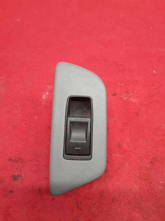 2004 2005 Dodge Durango LEFT DRIVER REAR Window Switch Bezel Slate Gray