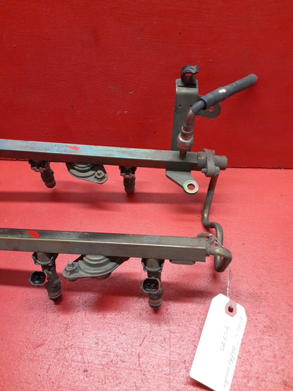 2005-2011 Nissan Multi Vehicle 4.0L V6 Fuel Rail W Injectors 17521-EA20A
