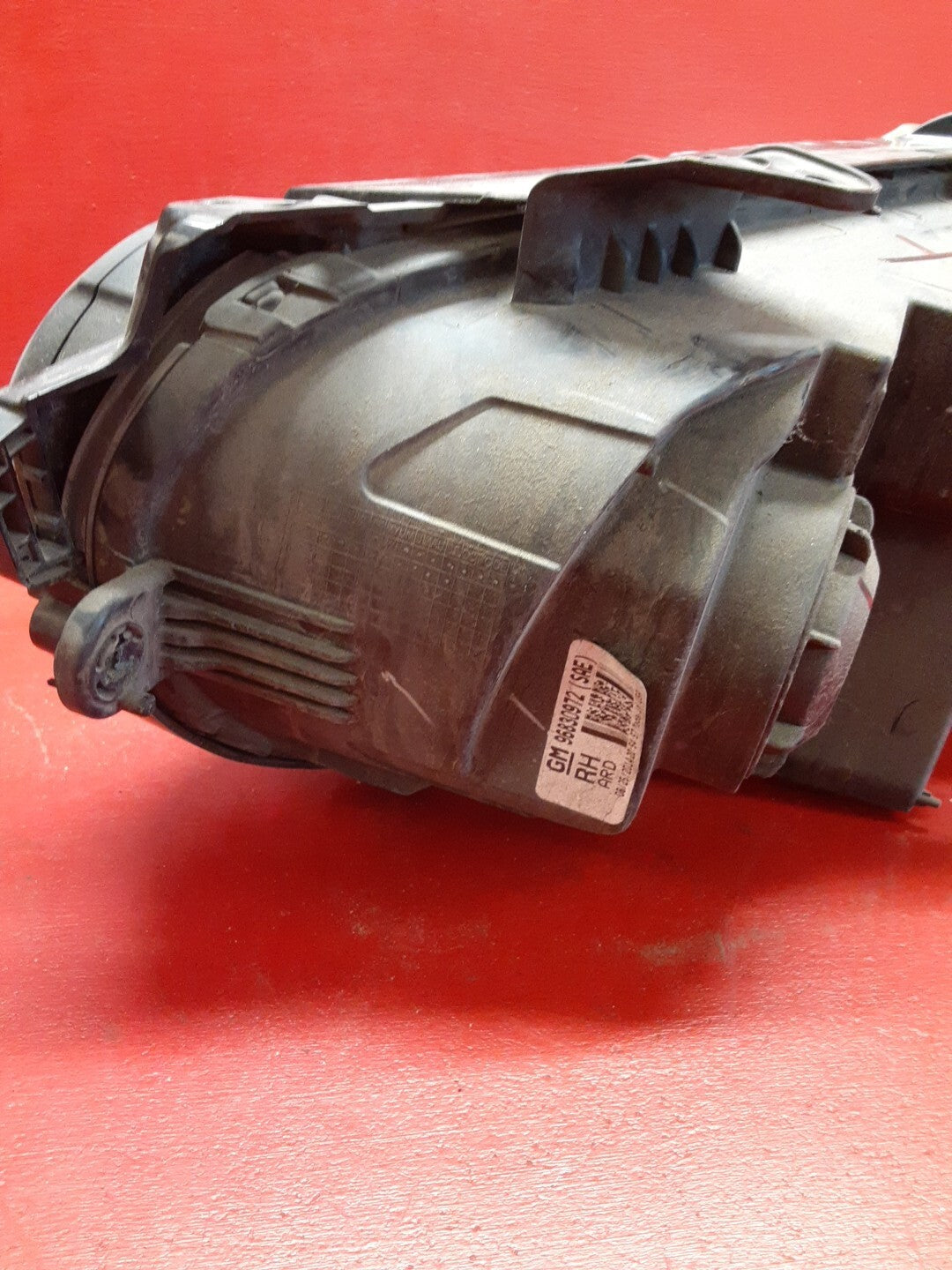 2012-2016 Chevrolet Sonic Front Right Pass Headlight Assembly 42390433