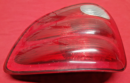 2000 2001 2002 2003 Ford F-150 F150 King Ranch LEFT DRIVER Tail Light Lamp
