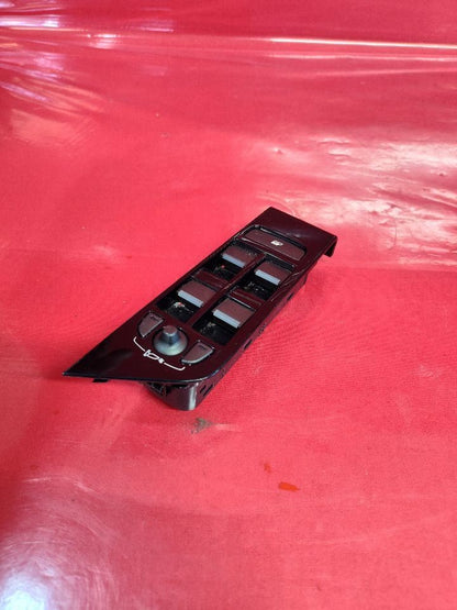 2015-2019 Land Rover Range Rover Evoque LEFT DRIVER Master Window Lock Swtich