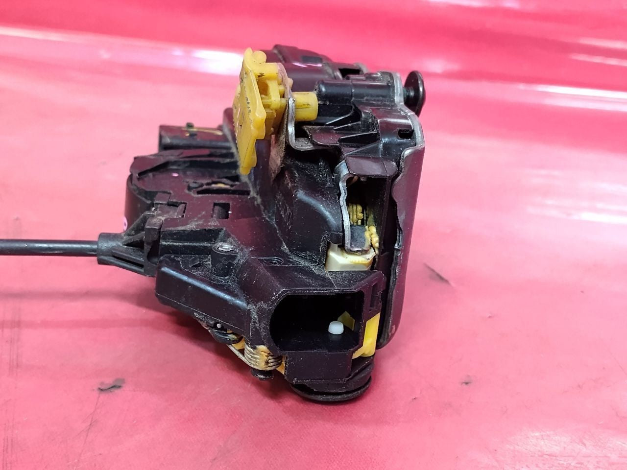 2007-2017 GMC Chevrolet Buick REAR LEFT DRIVER Door Latch Lock Actuator