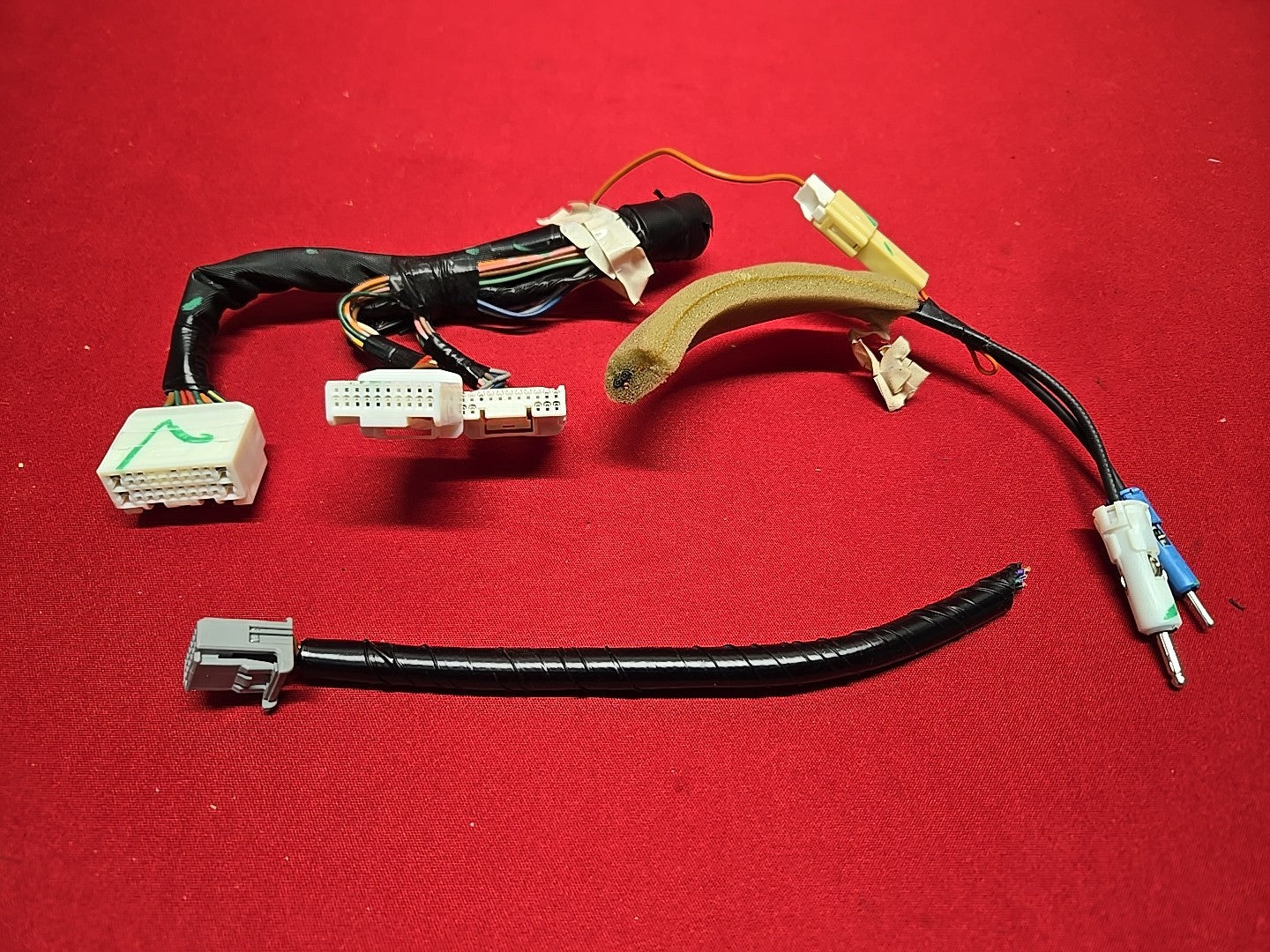 2007-2009 Toyota Camry HYBRID ONLY Radio Climate US Built Premium JBL - PIGTAILS