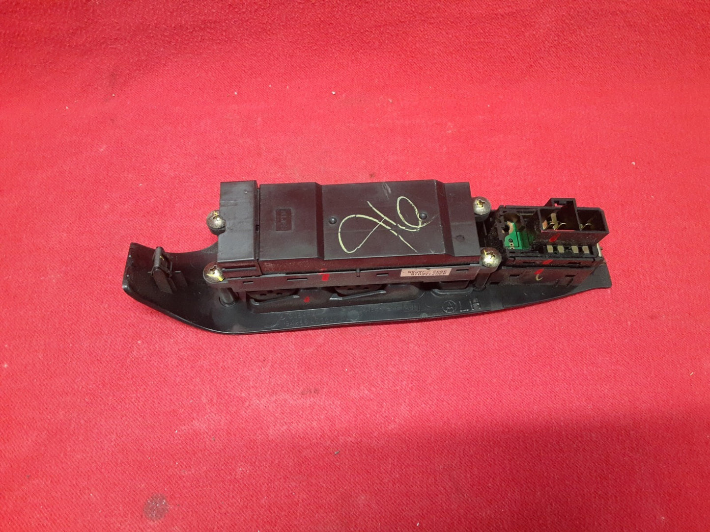 2000 2001 2002 2003 2004 Subaru Legacy Outback Master Window Lock Mirror Switch