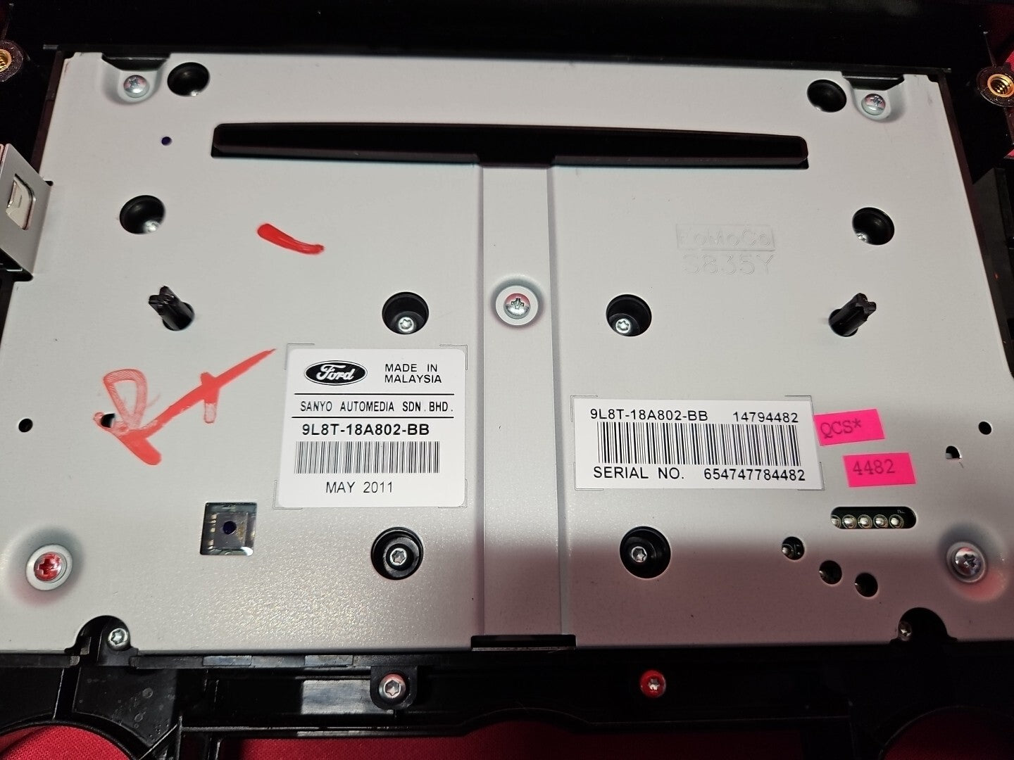 2012 Ford Escape Radio AM/FM/CD Radio Unit Face Bezel Control 9L8T-18A802-BB