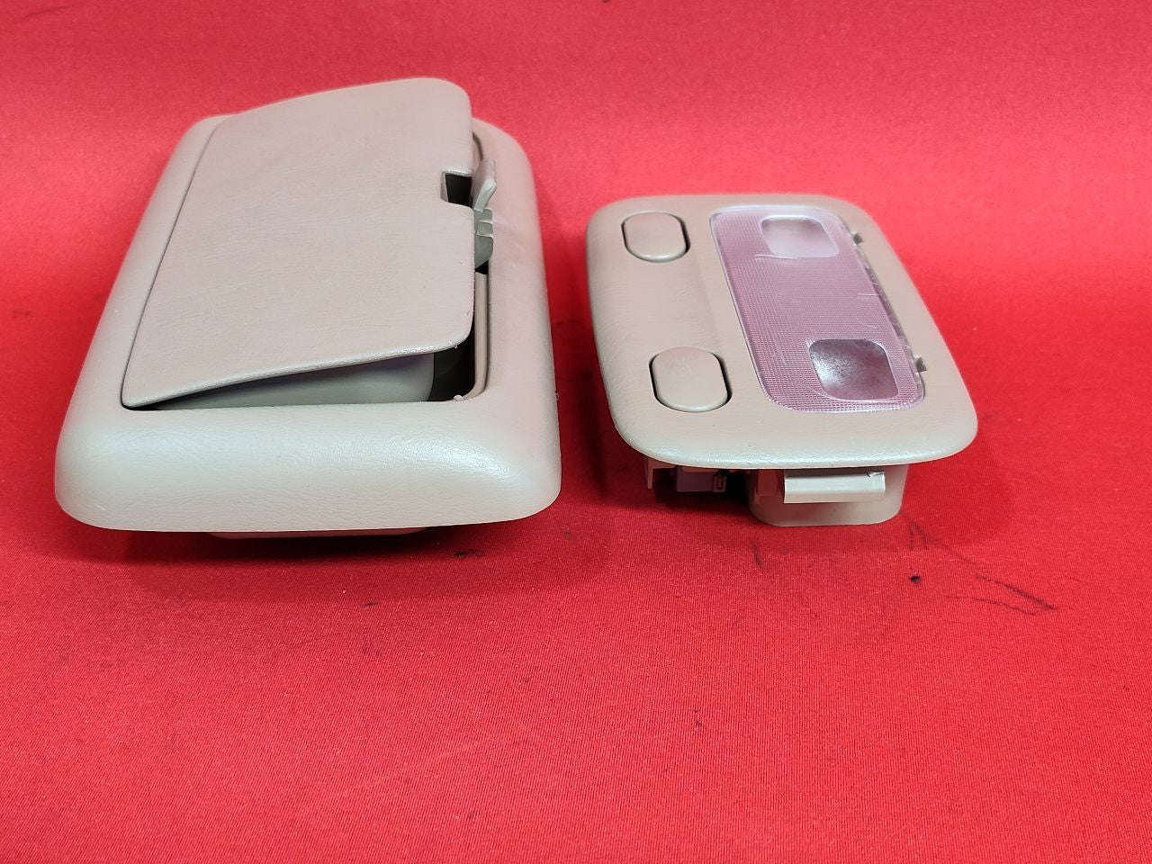 2000 2001 Nissan Maxima Roof Map Sunglass Console Dome Light SET Beige