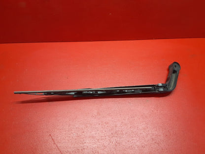 2005-2016 Land Rover LR3 LR4Back Glass Rear Wiper Arm DKB500690