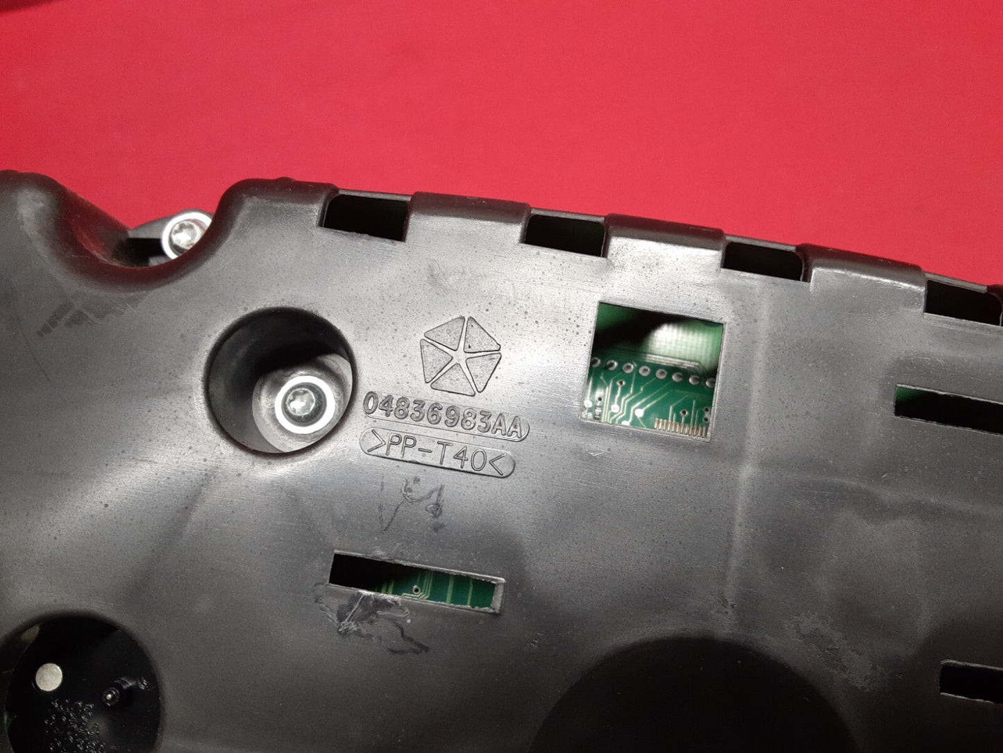 2009 Chrysler 300 Instrument Cluster Speedometer MPH 5172880AG