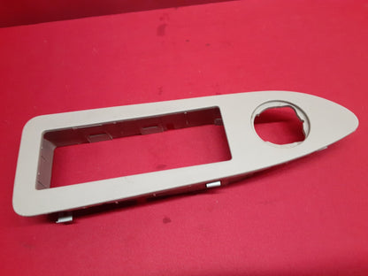 2008 - 2010 Chrysler 300 LEFT FRONT Window Door Lock Switch Bezel 1LG001J1AA
