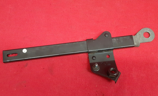 1991 1992 1993 1994 Ford Explorer RIGHT FRONT Seat Belt Buckle Slide Rail 