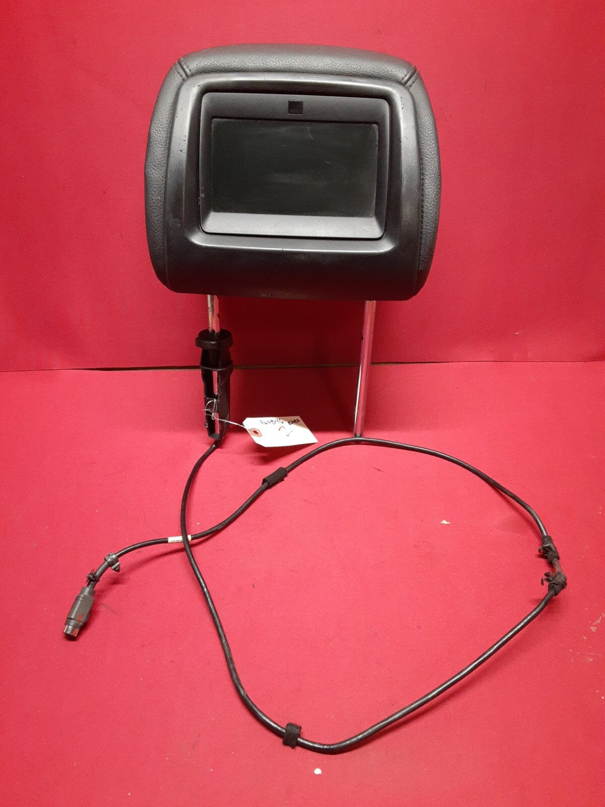 2006 2007 Land Range Rover SPORT (Qty:1) FRONT Leather Headrest w/ DVD Screen