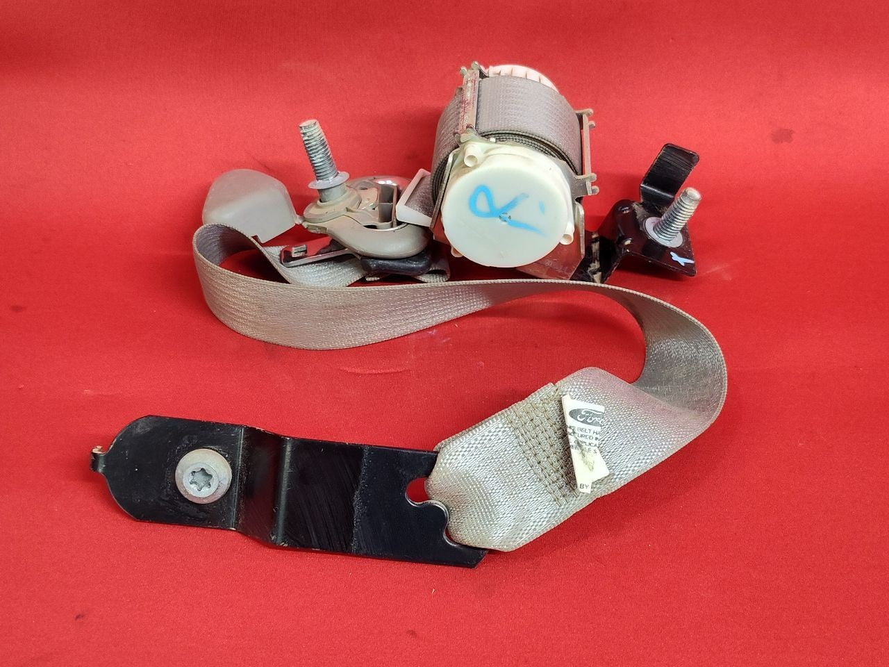 2008-2010 Ford F-250 F-350 REAR Left Driver Seat Belt Retractor Color 'Stone'
