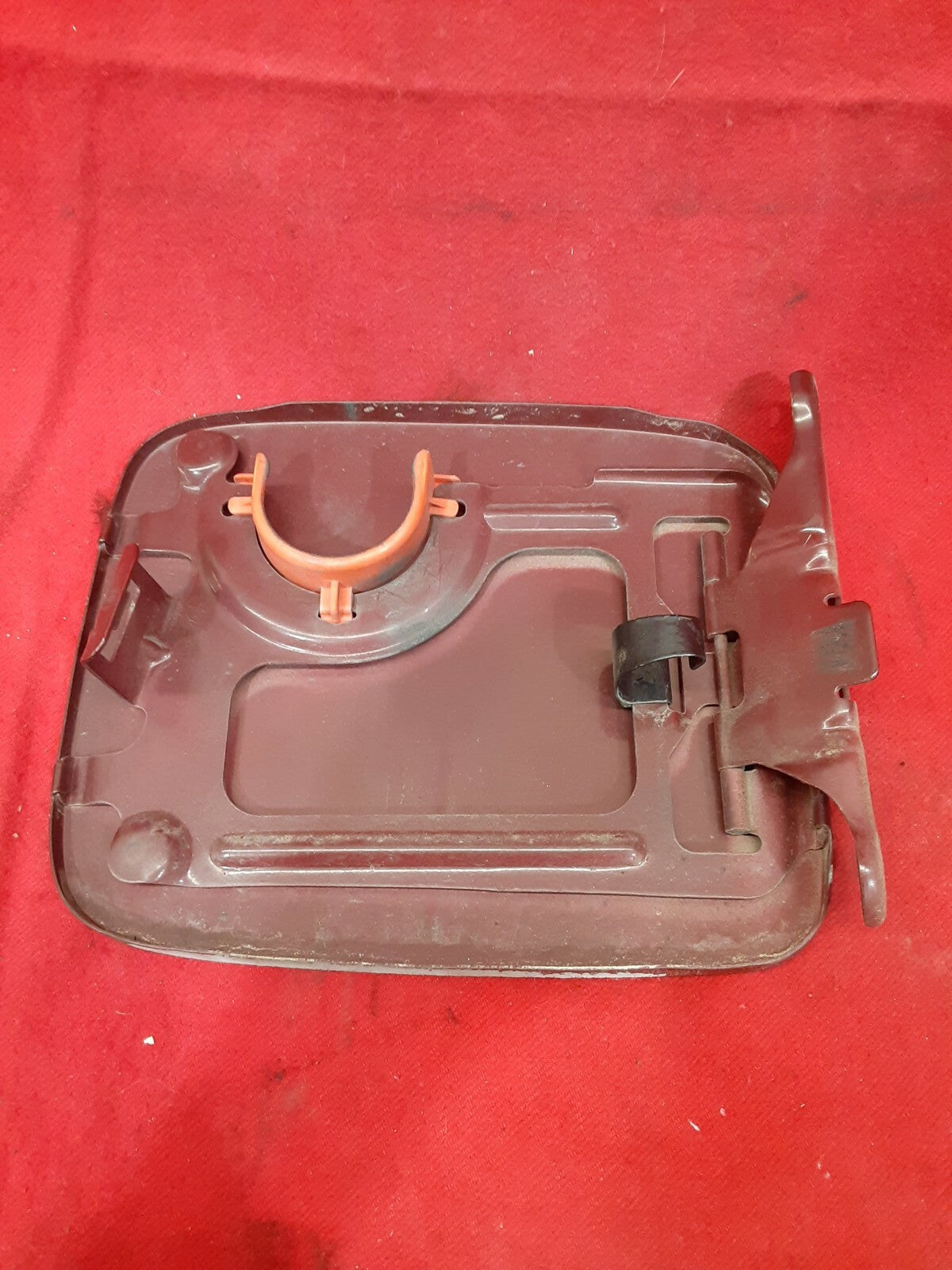 1998 - 2001 Nissan Altima Gas Door / Fuel Door - Maroon