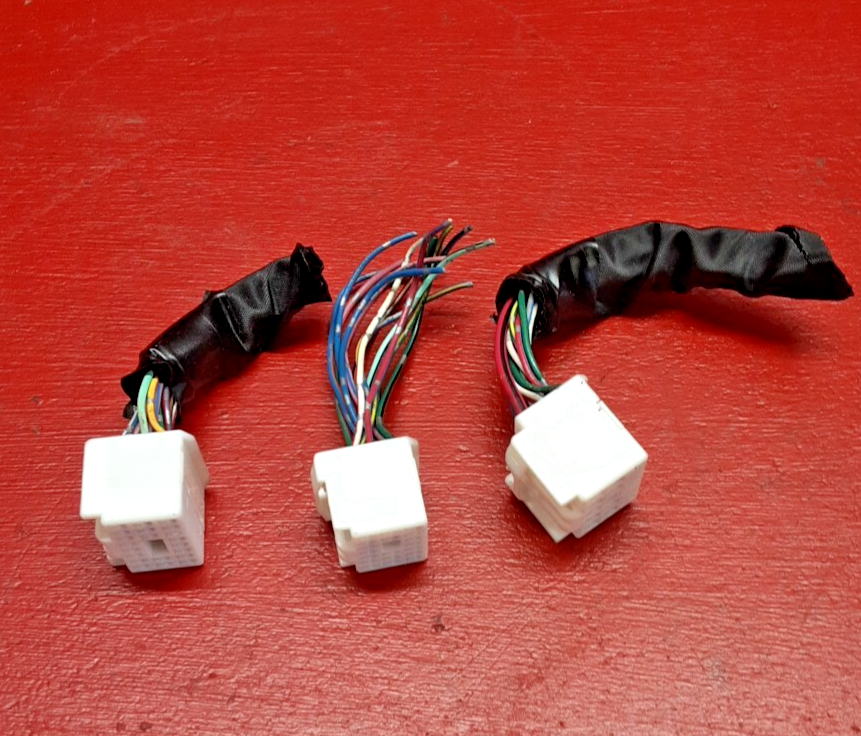 2001-2003 Toyota Highlander BCM Body Control Module Pigtails 89221-48170